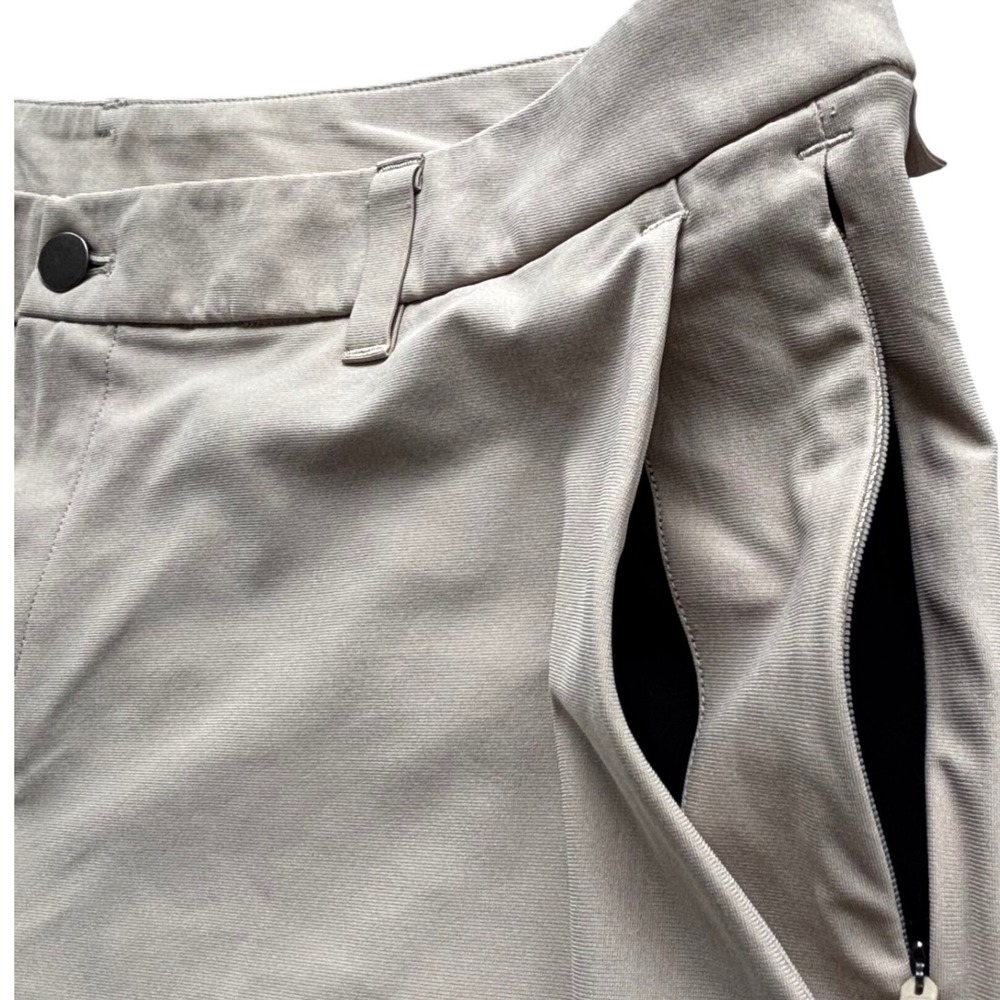 Lululemon Commission Golf Shorts Mens 38 Tan Khaki Athletic Gorpcore